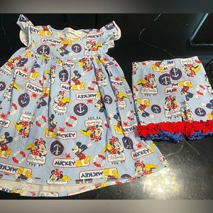 Disney Minnie Tessa’s Trunk Pearl Tunic and matching ruffle shorties size 6/7